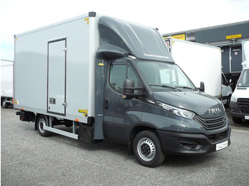 Furgone box Iveco Daily 35S18 Koffer Ladebordwand Navi Aut 