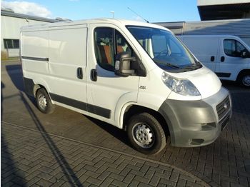 Furgone chiuso Fiat Ducato Kasten 120 Multijet mit Anhängerkupplung