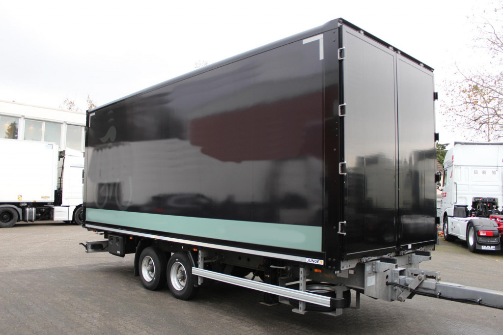 Furgone Mercedes-Benz Atego  1530 Koffer DS Schlafkab Durchladen 99Tkm!