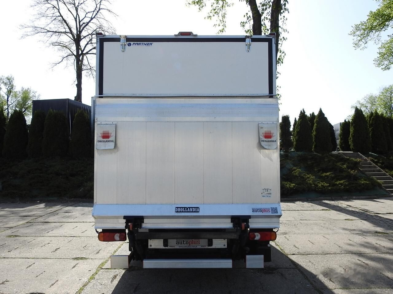 Leasing di Renault Koffer + tail lift Renault Koffer + tail lift: foto 7