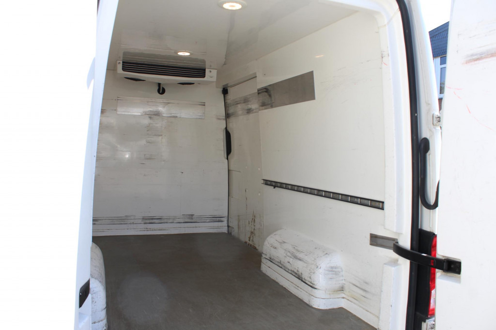 Furgone VW Crafter L2H2 Frischdienst 0° Kamera Klima Navi