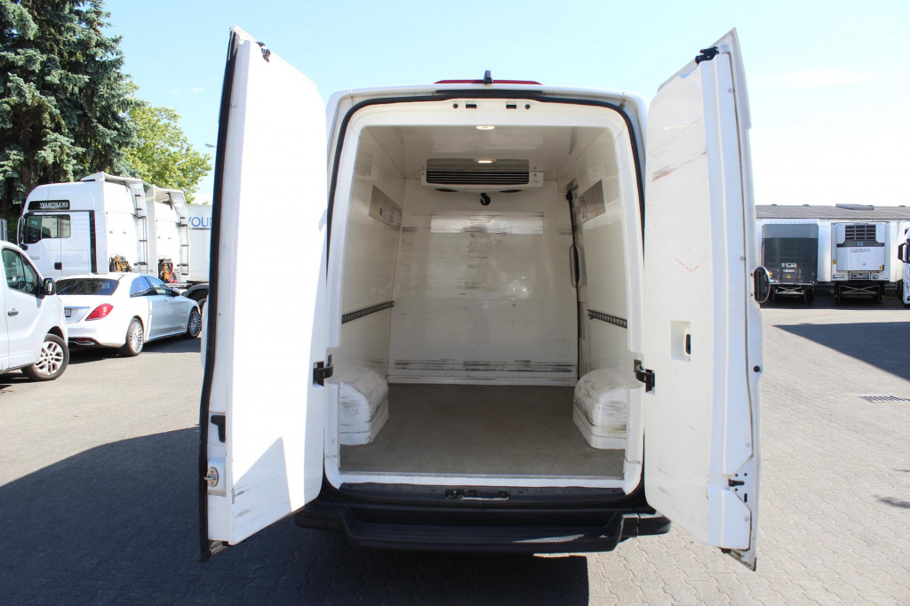 Furgone VW Crafter L2H2 Frischdienst 0° Kamera Klima Navi