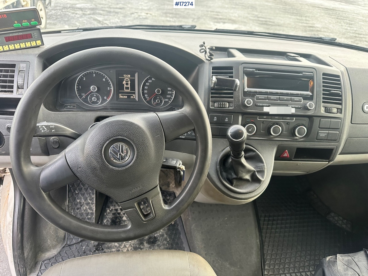 Furgone con cassone fisso, Furgone doppia cabina Volkswagen Transporter: foto 29