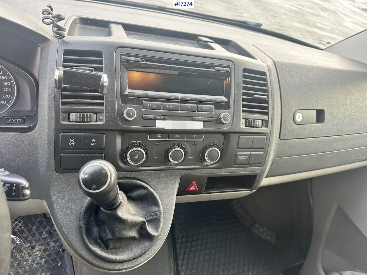 Furgone con cassone fisso, Furgone doppia cabina Volkswagen Transporter: foto 27