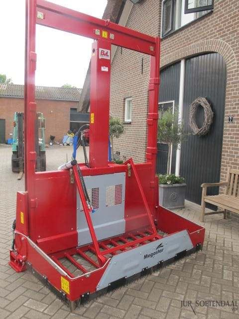 Attrezzatura per silaggio BVL MEGASTAR 195 DW SILAGE CUTTER