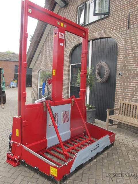 Attrezzatura per silaggio BVL MEGASTAR 195 DW SILAGE CUTTER