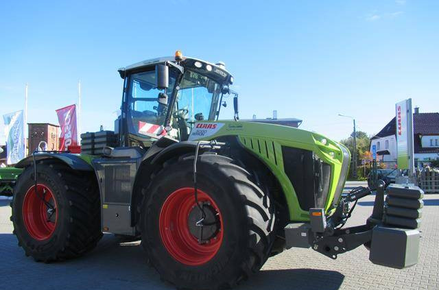 Trattore CLAAS Xerion 5000 Trac: foto 8