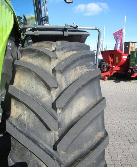 Trattore CLAAS Xerion 5000 Trac: foto 11