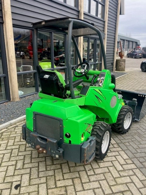 Pala articolata AVANT 420 loader