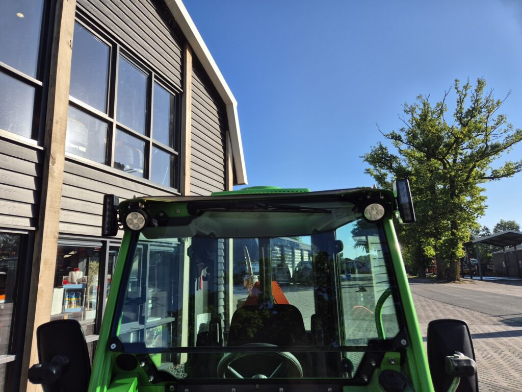 Pala articolata AVANT 745 optidrive