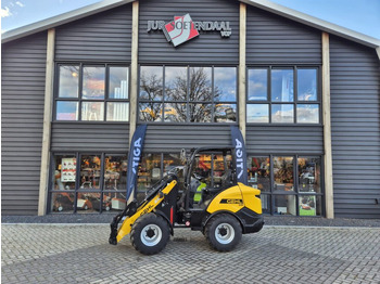 Pala articolata  GEHL AL 330 miniloader