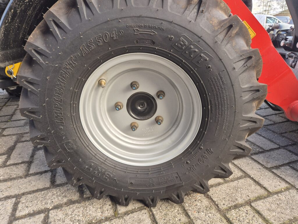 Pala articolata MANITOU MLA 2-25H miniloader