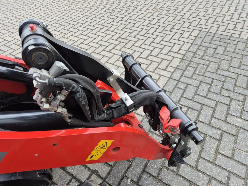 Pala articolata MANITOU MLA 3-25H miniloader