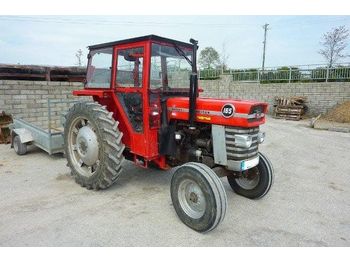 MASSEY FERGUSON 165 Tractor
 - Trattore