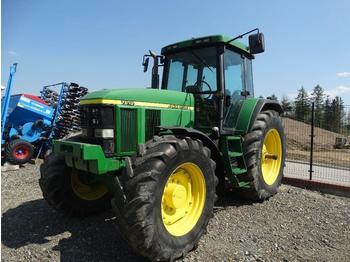 Trattore agricolo John Deere 7810