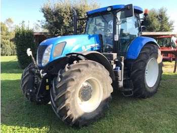 Trattore agricolo NEW HOLLAND T7-250