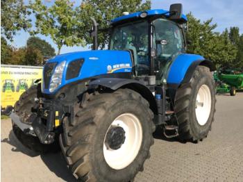 Trattore agricolo New Holland T7.270