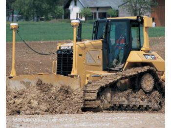 Bulldozer CATERPILLAR D6N LGP