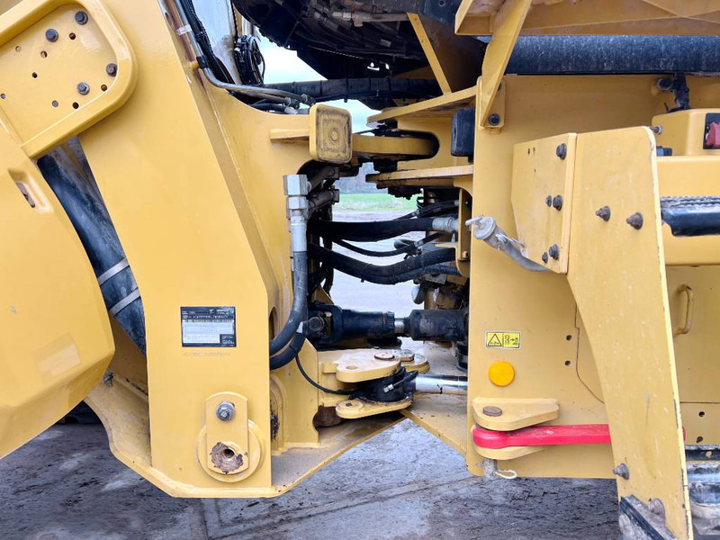 Pala gommata Cat 938M - Quick Coupler / Weight System: foto 14