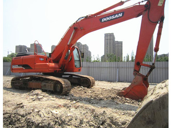 Escavatore cingolato DOOSAN DH225LC-9: foto 1