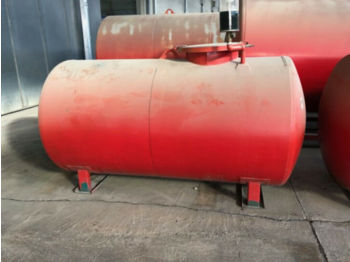 Escavatore gommato Dieseltank 3.000 LiterDoppelwandiger Tank: foto 1