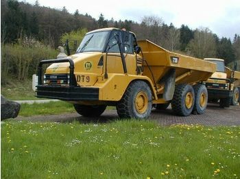 Dumper articolato CAT 730