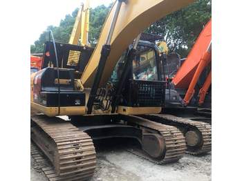 Escavatore CATERPILLAR 320D