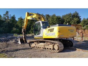 Escavatore cingolato NEW HOLLAND E305