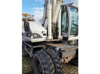 Escavatore gommato ATLAS Terex 1905