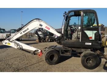 Escavatore gommato Bobcat E55W