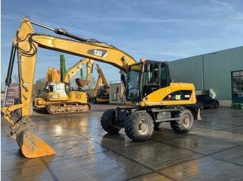 Escavatore gommato CATERPILLAR M316D