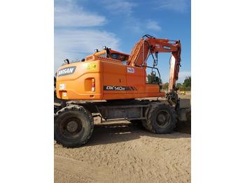 Escavatore gommato Doosan DX140W