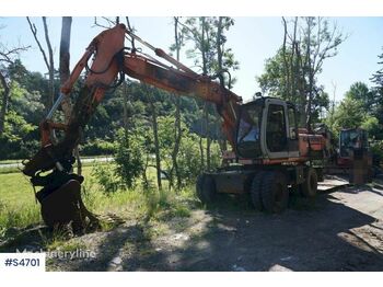 Escavatore gommato FIAT-HITACHI EX 165