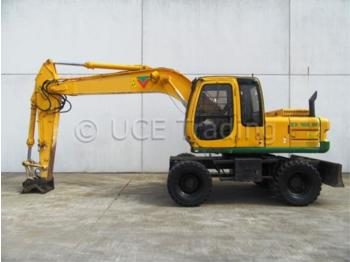 Escavatore gommato Fiat Hitachi EX165W