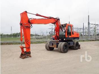 Escavatore gommato HITACHI ZX160W