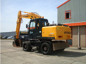 Escavatore gommato HYUNDAI R170W-7A