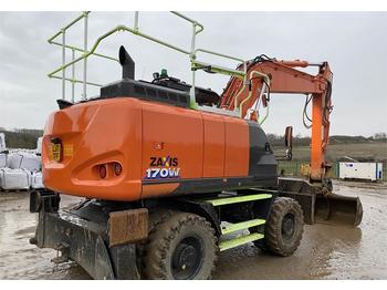 Escavatore gommato Hitachi ZX170W-6