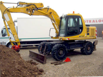 Escavatore gommato Komatsu PW130ES – 6K