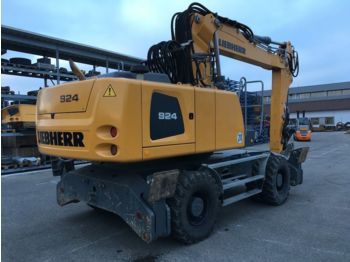 Escavatore gommato LIEBHERR A 924EW Litronic