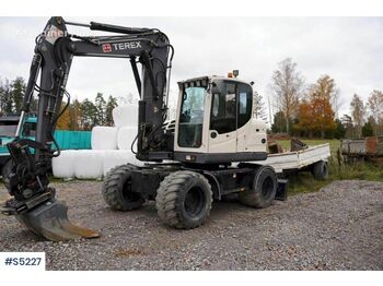 Escavatore gommato TEREX TW110