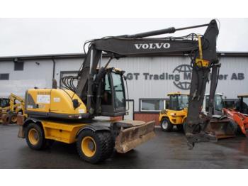 Escavatore gommato Volvo EW160