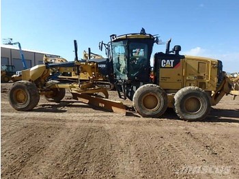 Grader Caterpillar 140M2 AWD