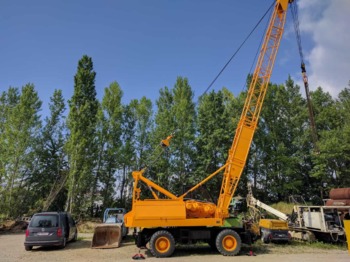 Gru mobile Sennebogen S1020M