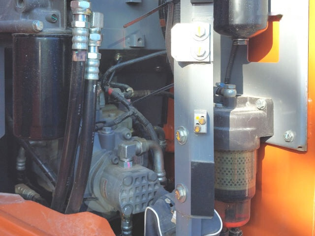 Escavatore cingolato Hitachi ZX135US-6 Teledipper: foto 5