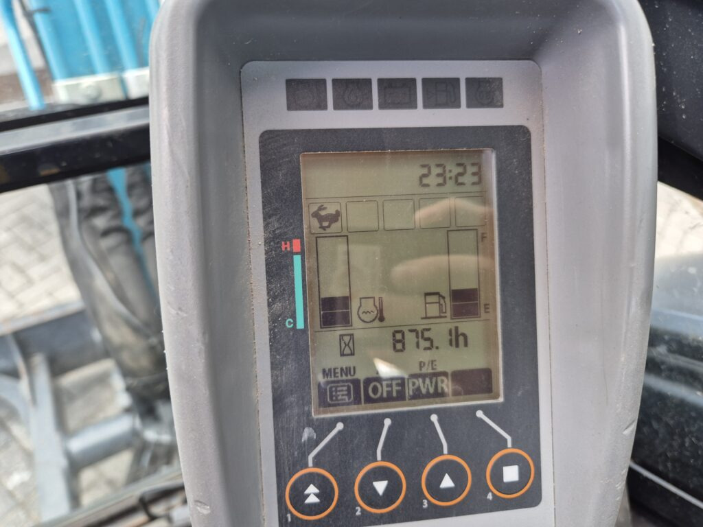 Miniescavatore AIRMANN AX33U mididigger