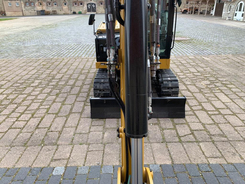 Miniescavatore CAT 306CR-07A kein 307 308 309