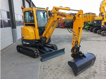 Miniescavatore HYUNDAI Robex 25Z-9AK
