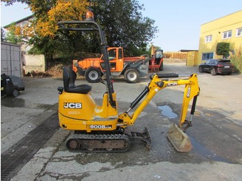 Miniescavatore JCB 8008 CTS