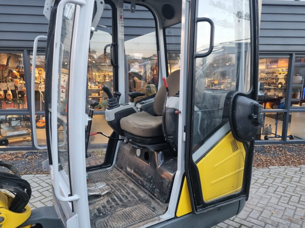 Miniescavatore WACKER NEUSON ET24 minidigger