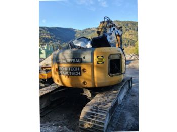 Escavatore cingolato New Holland Kobelco E235SR-1ES: foto 1